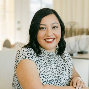 Meet your Posher, Vanessa